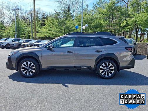 Brilliant Bronze Metallic 2023 Subaru Outback Limited