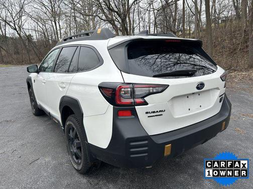 Crystal White Pearl 2025 Subaru Outback Wilderness