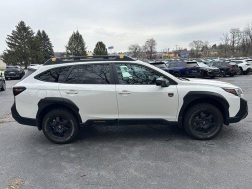 Crystal White Pearl 2025 Subaru Outback Wilderness