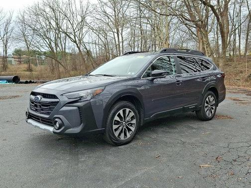 Magnetite Gray Metallic 2025 Subaru Outback Limited