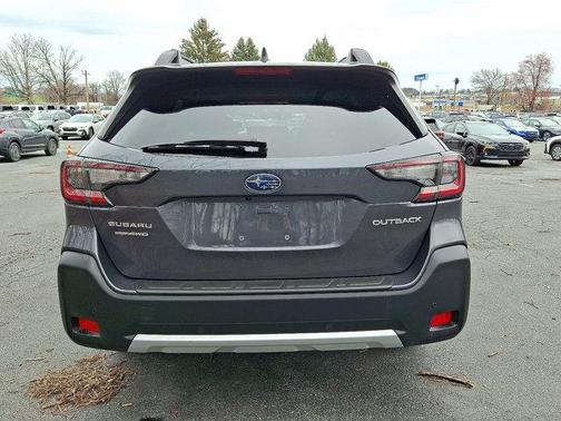 Magnetite Gray Metallic 2025 Subaru Outback Limited