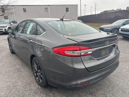 2018 Ford Fusion Hybrid SE