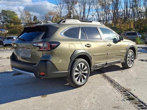 2025 Subaru Outback Limited XT