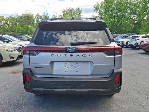 Ice Silver 2026 Subaru Outback Touring XT