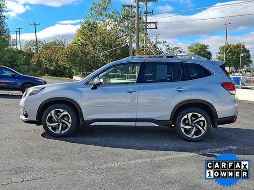2023 Subaru Forester Touring