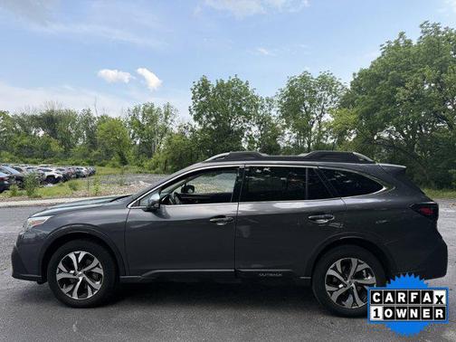 2022 Subaru Outback Touring XT