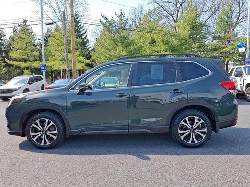 Cascade Green Silica 2023 Subaru Forester Limited
