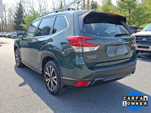 Cascade Green Silica 2023 Subaru Forester Limited