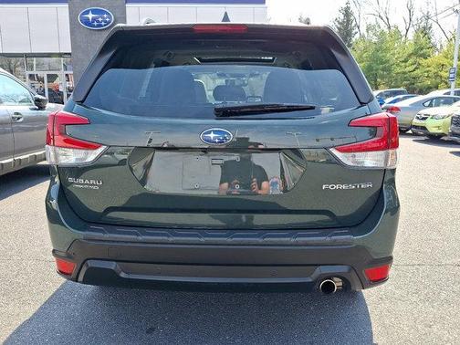 Cascade Green Silica 2023 Subaru Forester Limited