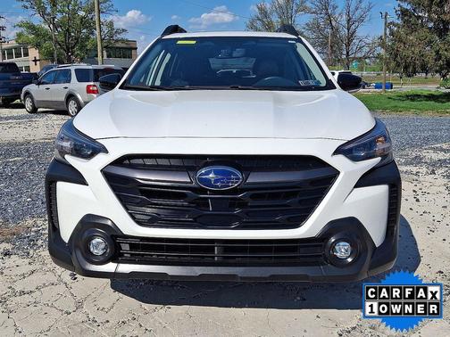 Crystal White Pearl 2025 Subaru Outback Premium