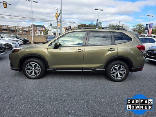 2022 Subaru Forester Premium
