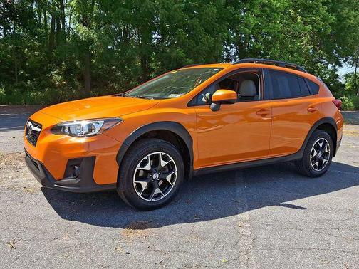 Sunshine Orange 2018 Subaru Crosstrek 2.0i Premium