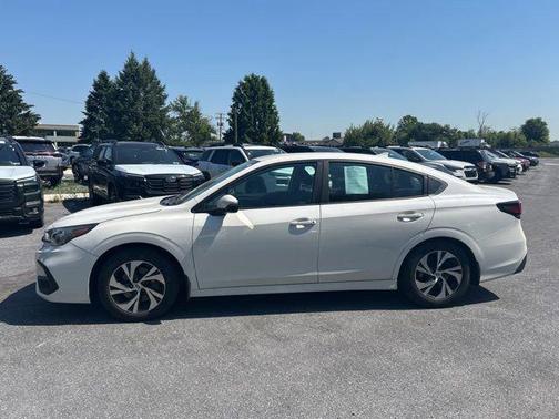 Crystal White Pearl 2023 Subaru Legacy Premium