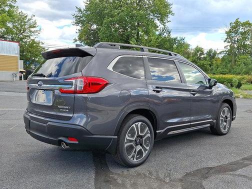 2025 Subaru Ascent Limited 8-Passenger