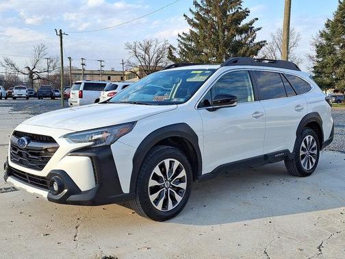 Crystal White Pearl 2024 Subaru Outback Limited