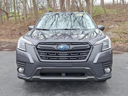 Magnetite Gray Metallic 2023 Subaru Forester Premium