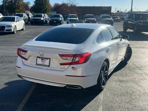 2021 Honda Accord Touring 2.0T