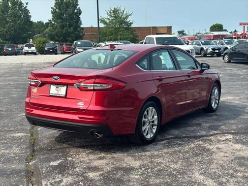 2020 Ford Fusion SE