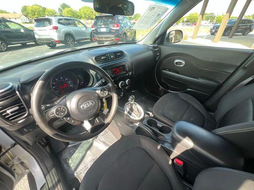 2016 Kia Soul Base