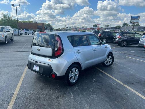 2016 Kia Soul Base