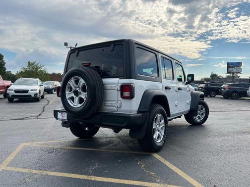 2018 Jeep Wrangler Unlimited Sport
