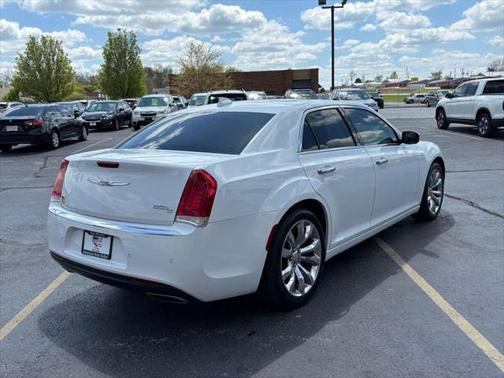 2017 Chrysler 300C Base