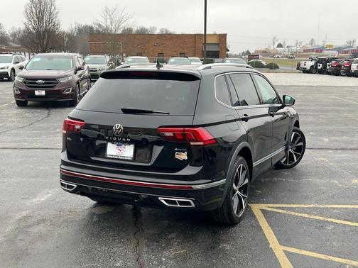 2022 Volkswagen Tiguan 2.0T SEL R-Line 4MOTION