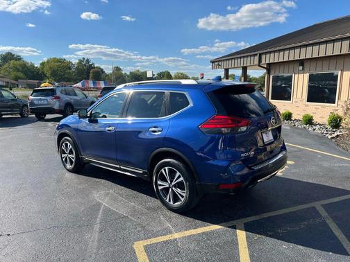 2017 Nissan Rogue SL