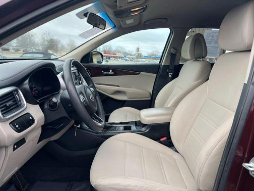 2016 Kia Sorento LX