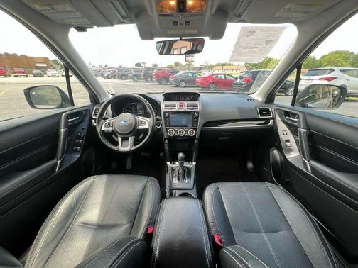 2017 Subaru Forester 2.5i Touring