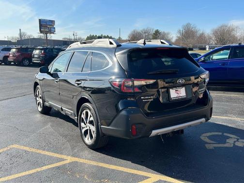 2021 Subaru Outback Touring