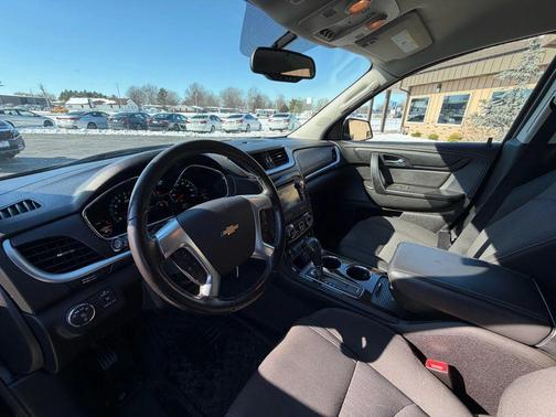 2016 Chevrolet Traverse 2LT