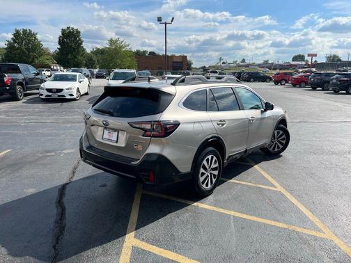 2020 Subaru Outback Premium