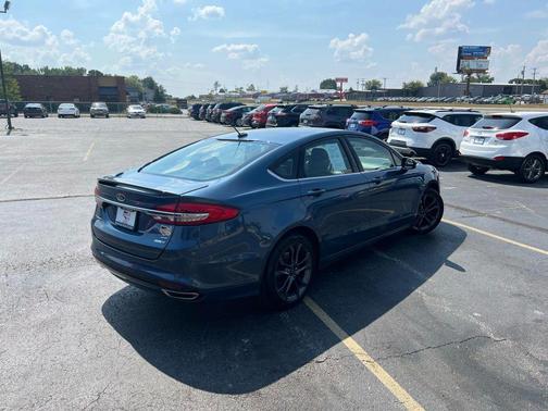 2018 Ford Fusion SE