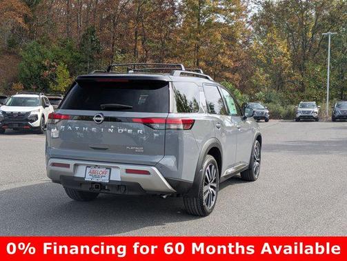 2025 Nissan Pathfinder Platinum 4WD