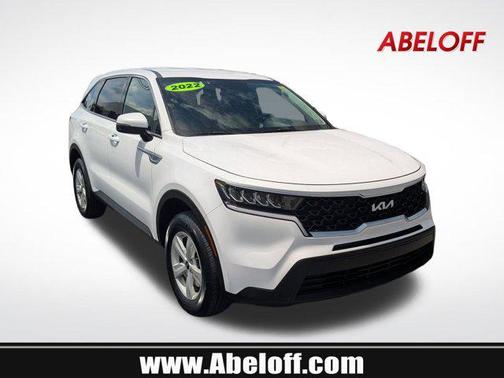 2022 Kia Sorento LX