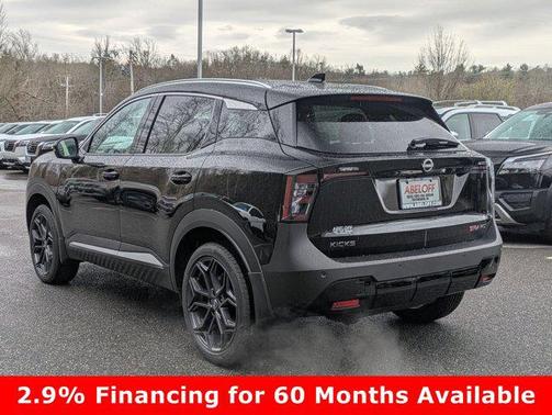 2025 Nissan Kicks SR