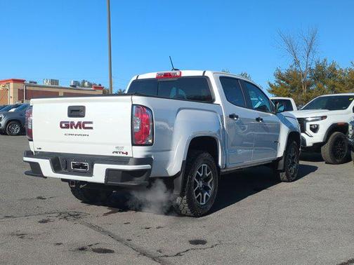2022 GMC Canyon AT4