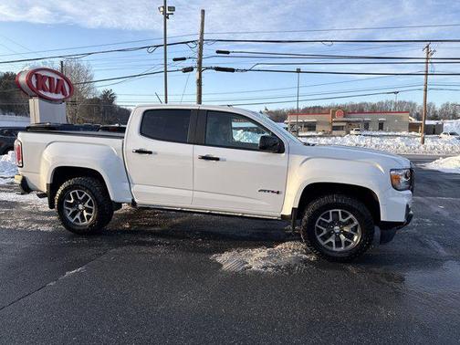 2022 GMC Canyon AT4