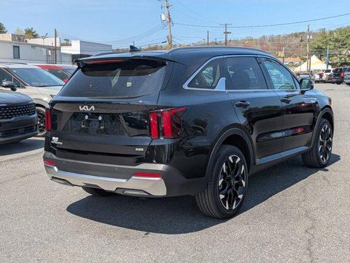 2025 Kia Sorento EX