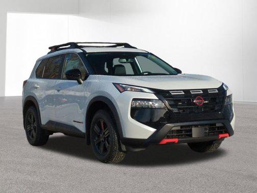 Everest White Pearl Tricoat 2026 Nissan Rogue Rock Creek
