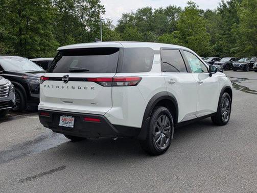 2025 Nissan Pathfinder S 4WD