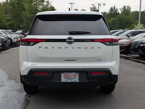 2025 Nissan Pathfinder S 4WD