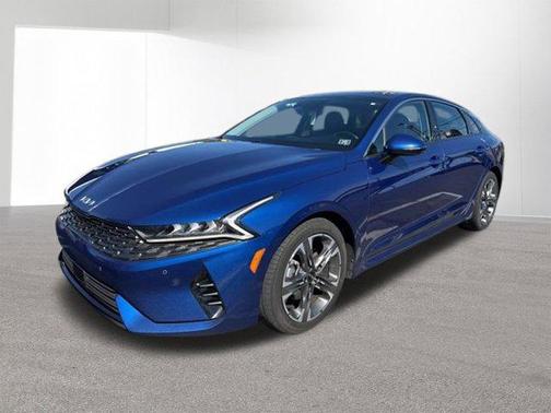 Sapphire Blue 2022 Kia K5 EX