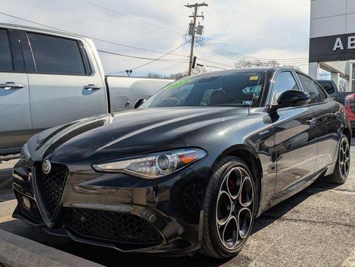 2022 Alfa Romeo Giulia Veloce