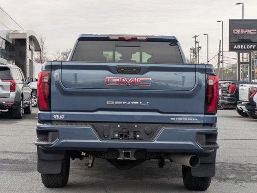 2024 GMC Sierra 2500 Denali