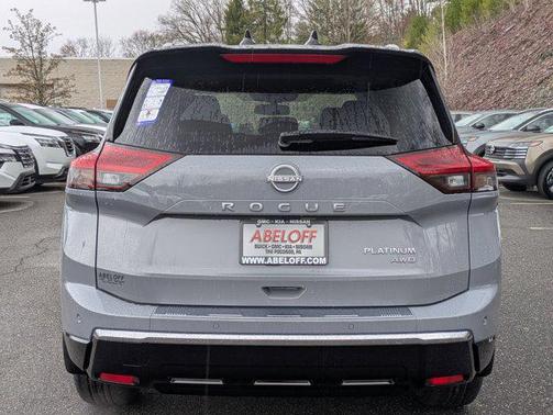 2025 Nissan Rogue Platinum