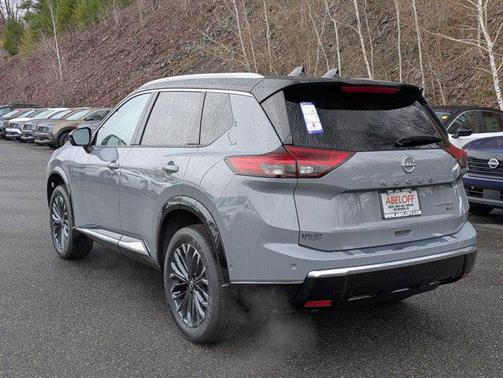 2025 Nissan Rogue Platinum