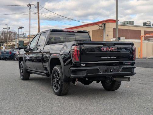 2026 GMC Sierra 2500 AT4