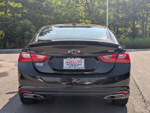 2022 Chevrolet Malibu FWD RS